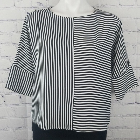 Express black and white striped top size XS - Picture 1 of 7